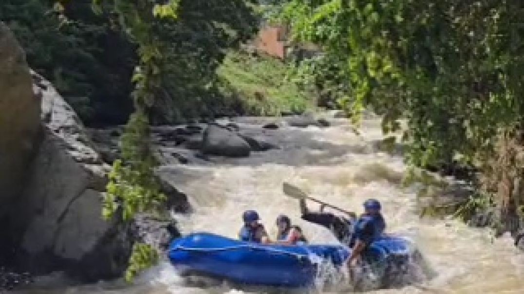 Water rafting in dominican republic